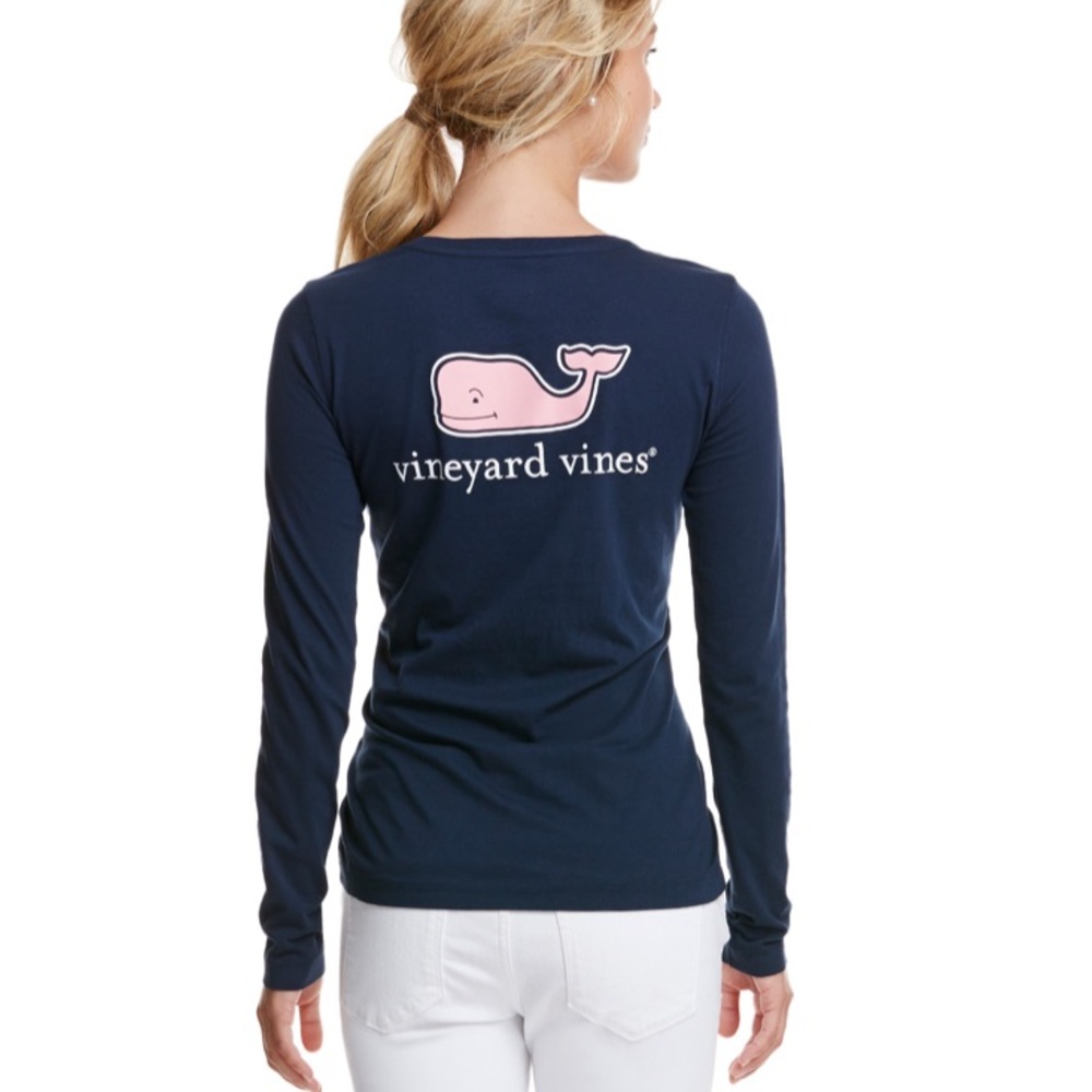 Women’s vineyard vines long sleeve!